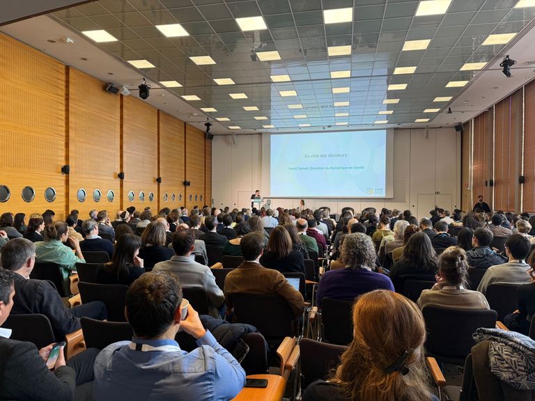 Photo de la salle de conférence